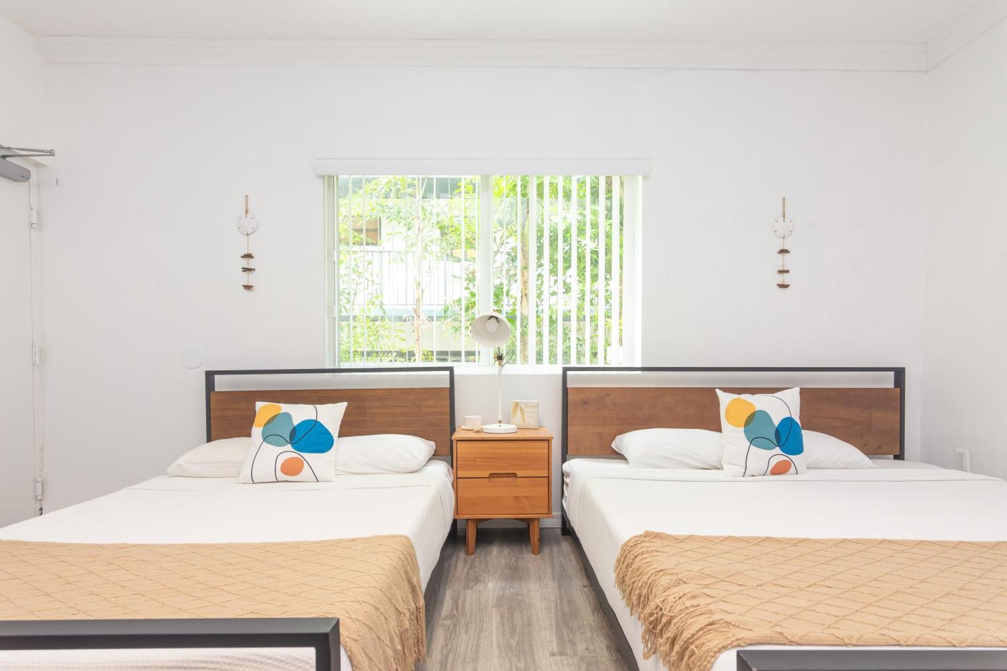 West Deco Aparthotel Miami Beach Room photo