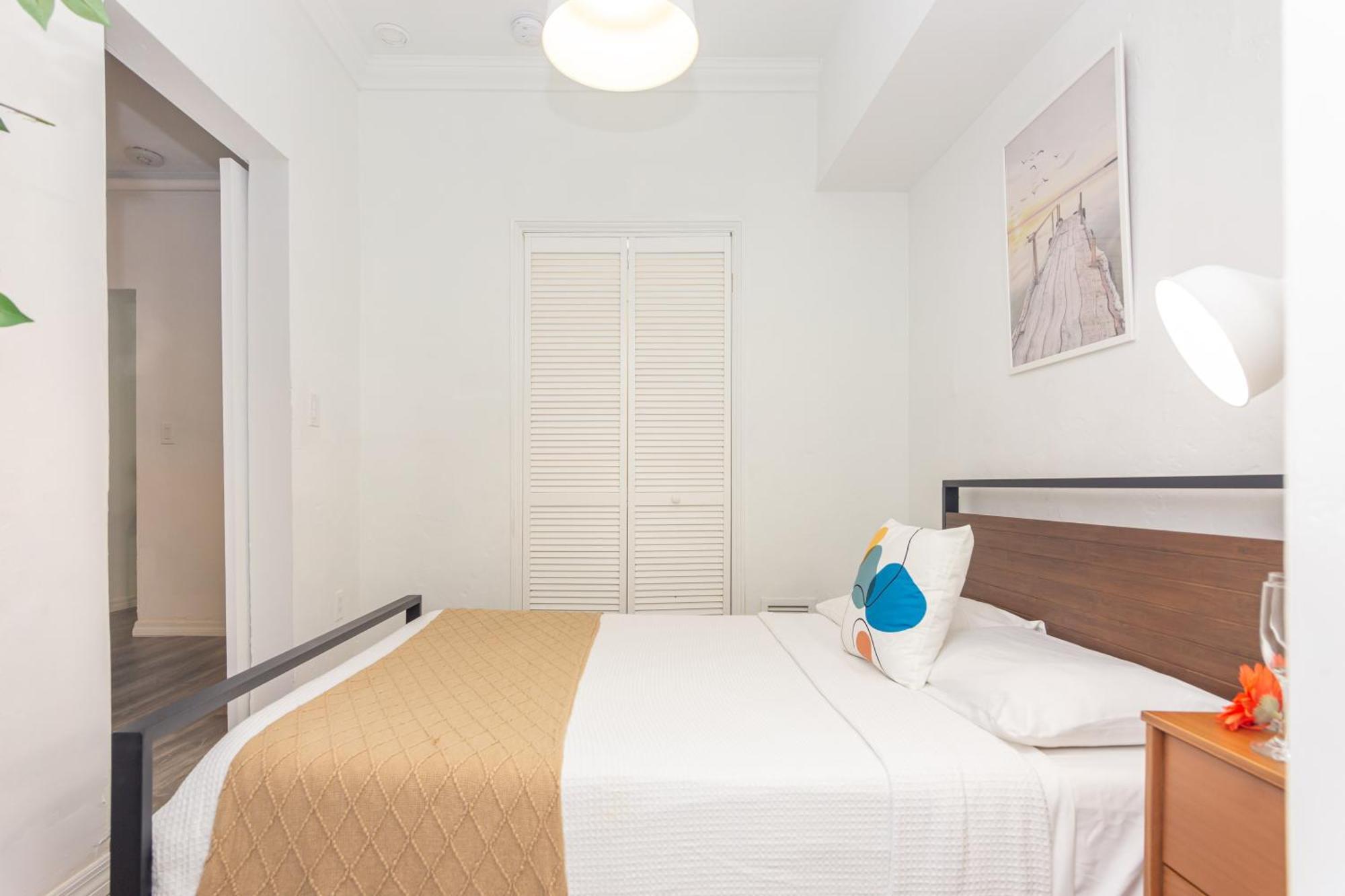 West Deco Aparthotel Miami Beach Room photo