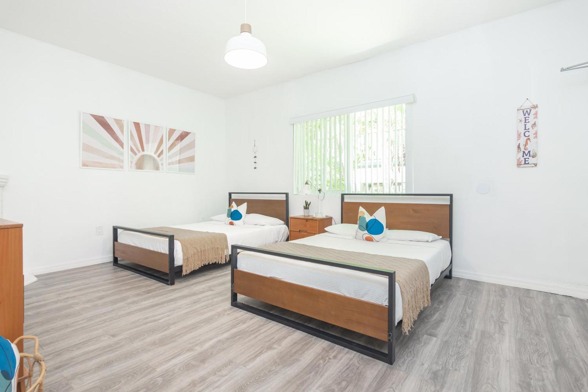 West Deco Aparthotel Miami Beach Room photo